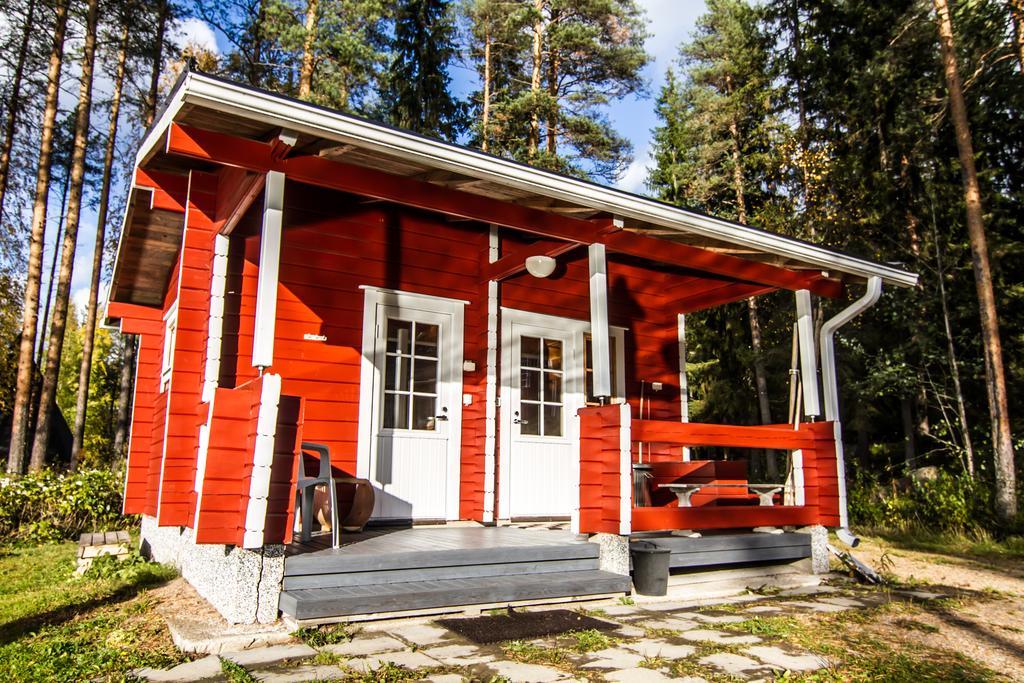 Lomaperkkioe Cottages Каяани Номер фото