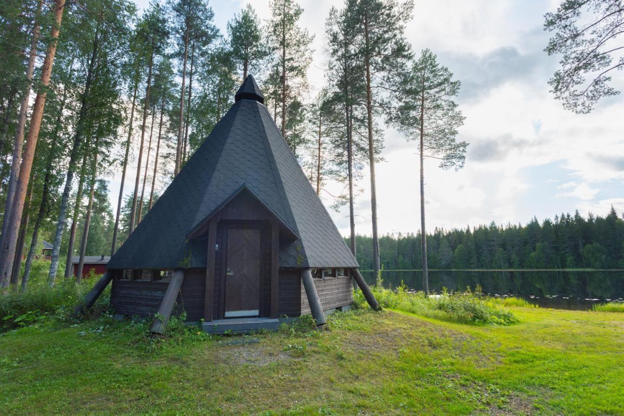 Lomaperkkioe Cottages Каяани Экстерьер фото