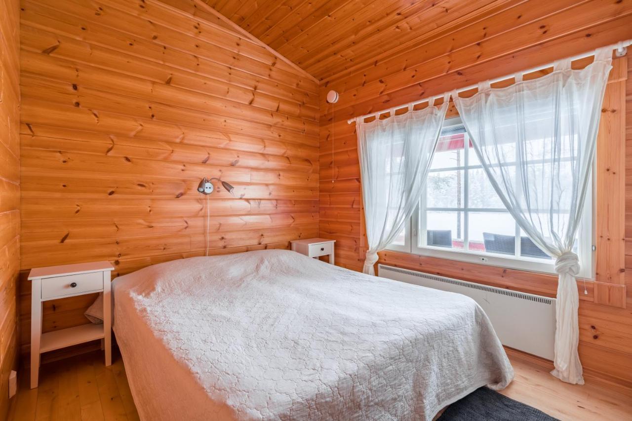 Lomaperkkioe Cottages Каяани Экстерьер фото
