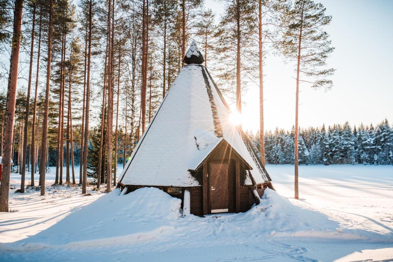 Lomaperkkioe Cottages Каяани Экстерьер фото